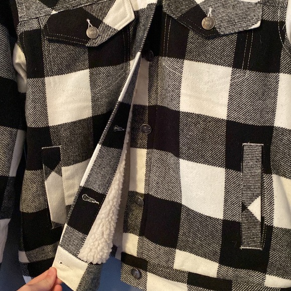 Flannel coat - Picture 5 of 9